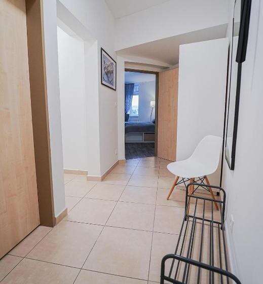 إقامة Kampus Palace