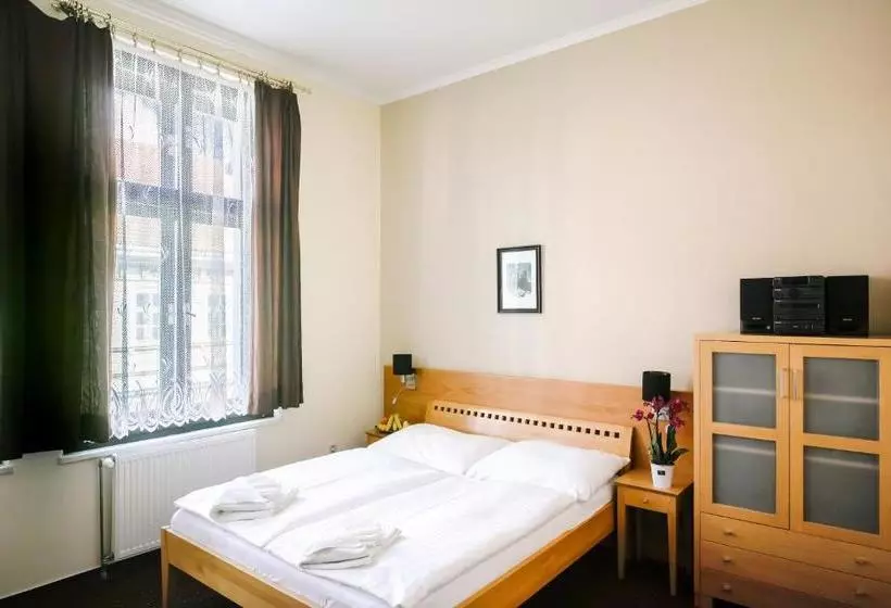 Majatalo U Salzmannů