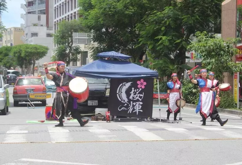 Hotelli Aqua Citta Naha