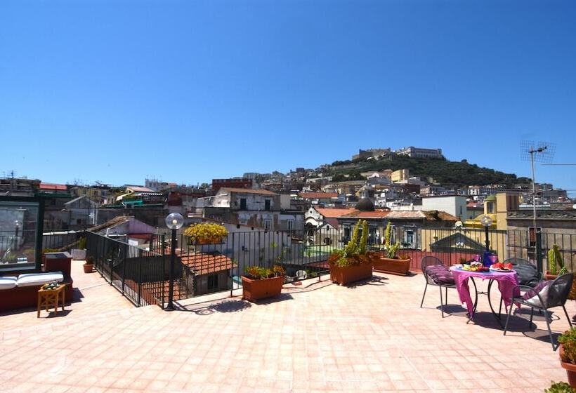 هتل Case Così Chiaia