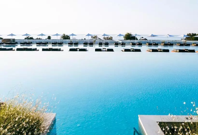 Hotelli Gennadi Grand Resort