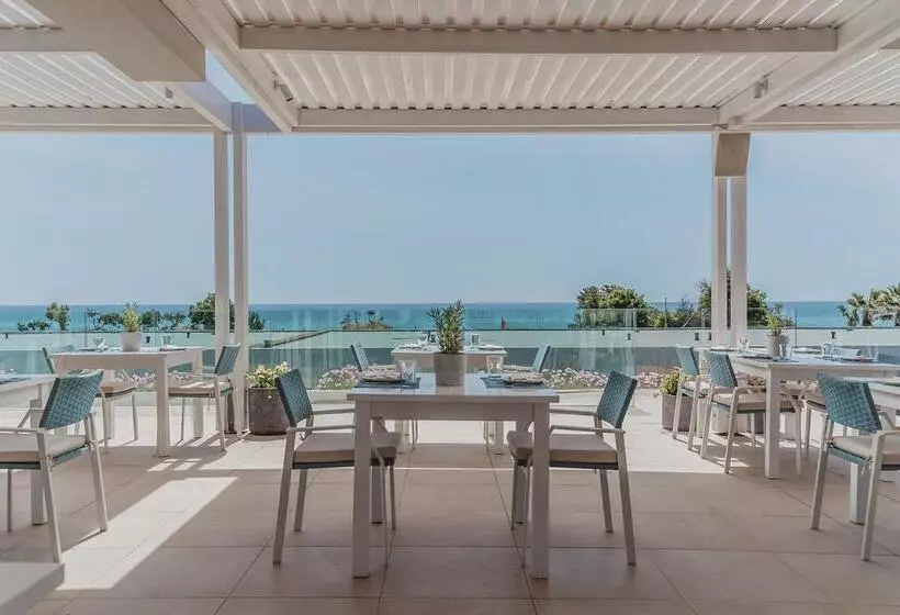 Hotelli Gennadi Grand Resort