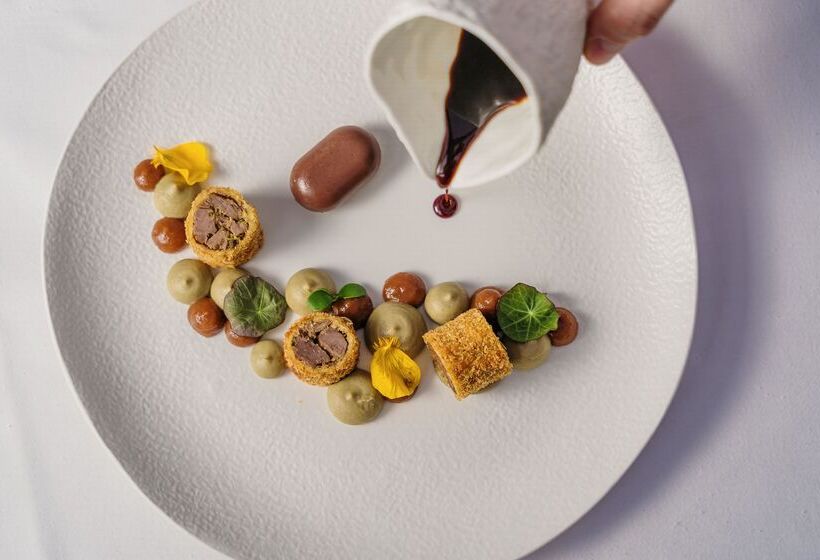 בית מלון כפרי Gennadi Grand Resort