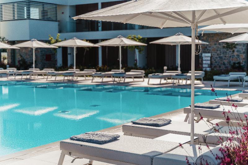 בית מלון כפרי Gennadi Grand Resort