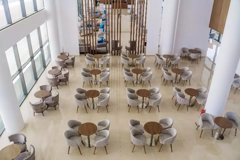 Hotelli Gennadi Grand Resort