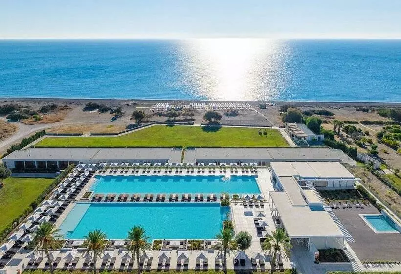 Hotelli Gennadi Grand Resort