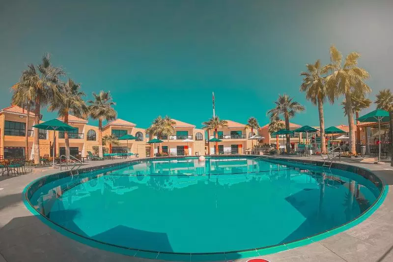 Hotelli Palma Beach Resort & Spa