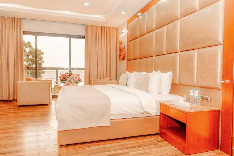 Hotelli Palma Beach Resort & Spa