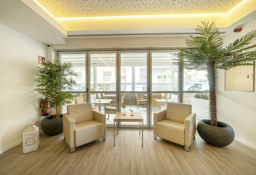 ホテル The Sky  Adults Only