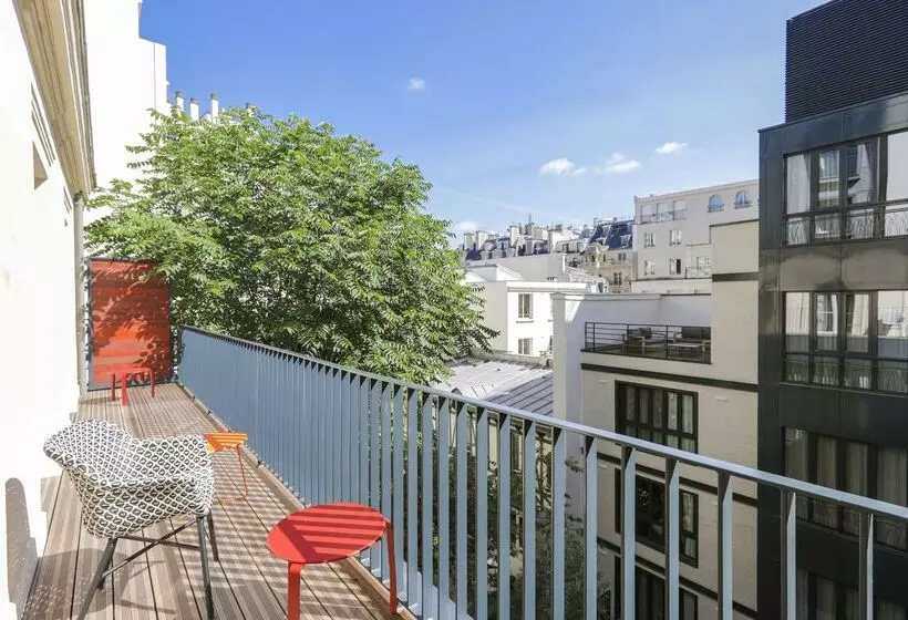 Mode Paris Aparthotel
