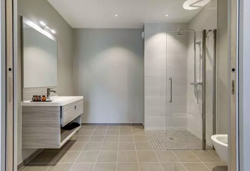 Mode Paris Aparthotel