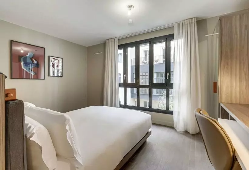 Mode Paris Aparthotel