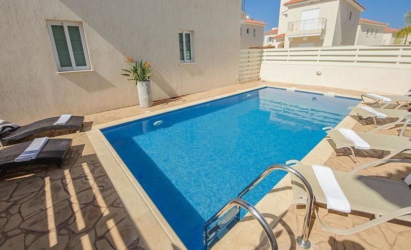 Oceanview Luxury Villa 012