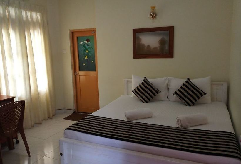 Pensione Heritage Lake View