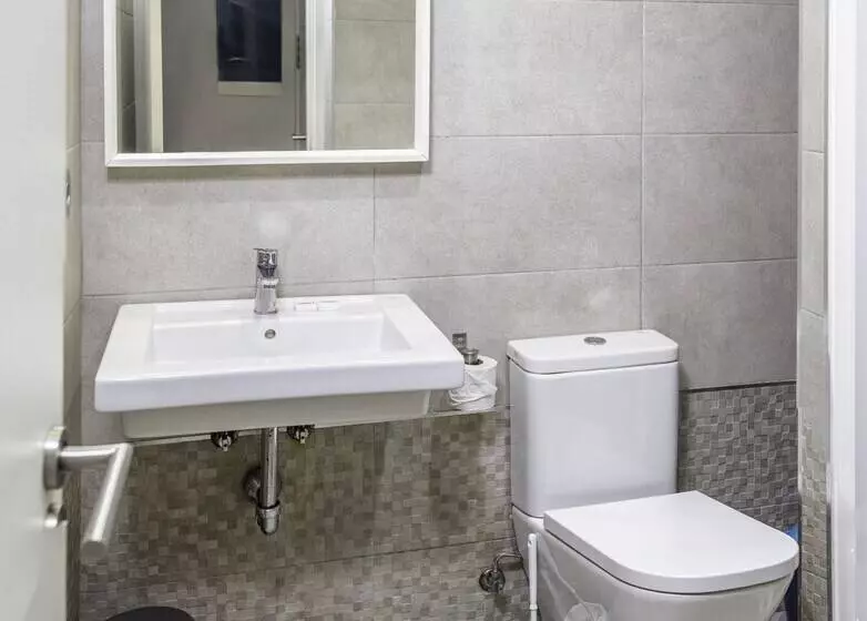 Tusity Yeah Apartments