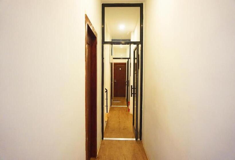 هاستل Onederz Phnom Penh