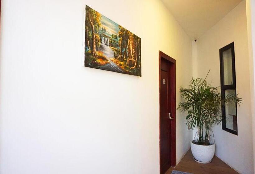 هاستل Onederz Phnom Penh