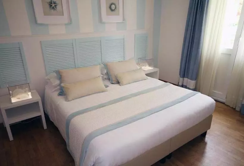 ベッドアンドブレックファースト Raffaelli Villino Limoni