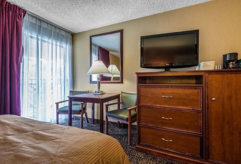 Clarion Hotel & Conference Center