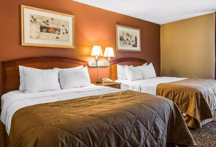 Clarion Hotel & Conference Center