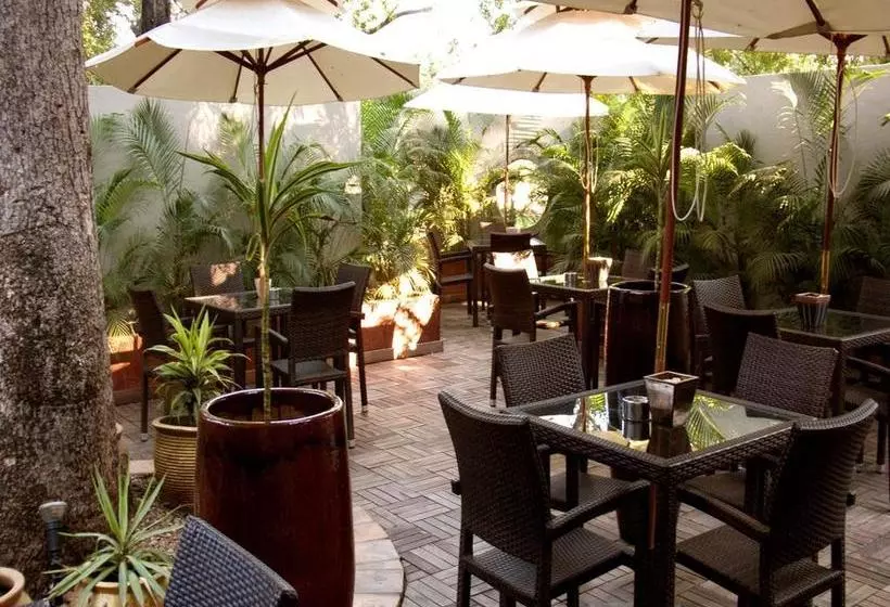 ホテル Hans Merensky  & Spa