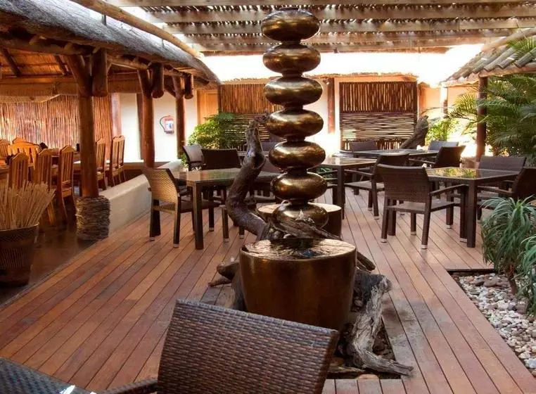 ホテル Hans Merensky  & Spa