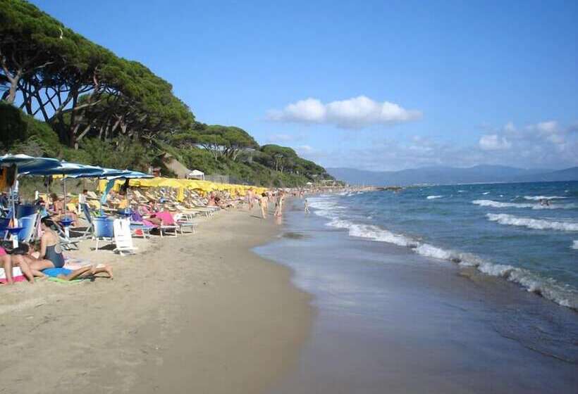 בית מלון כפרי Borgo Valmarina