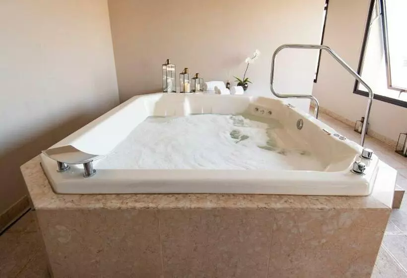 ホテル Grand Brizo Buenos Aires