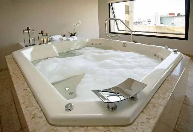 ホテル Grand Brizo Buenos Aires