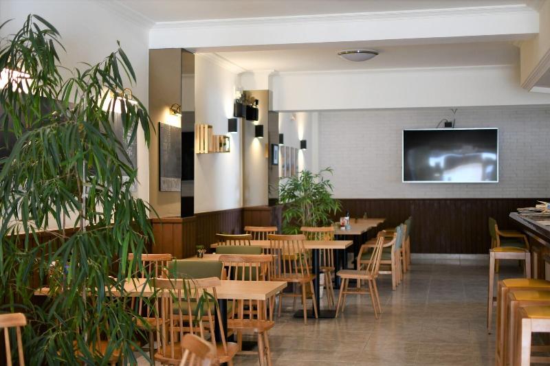 Отель Hostal Mallorca