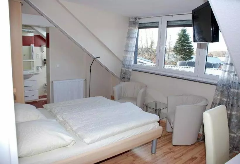 Hotelli Landgasthof Tarp