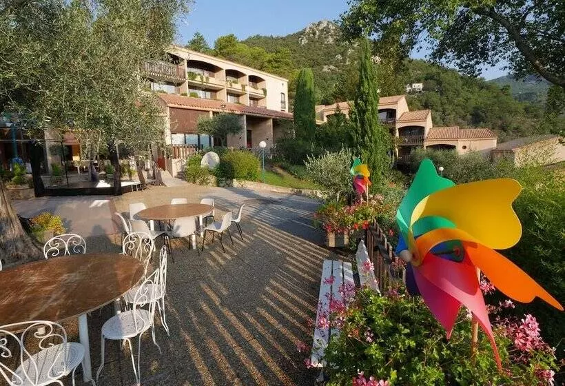 Hotelli Le Domaine De L Olivaie   Vacances Ulvf