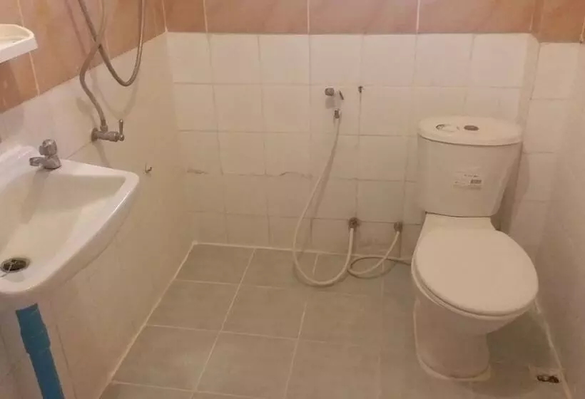 هتل 99 Inn