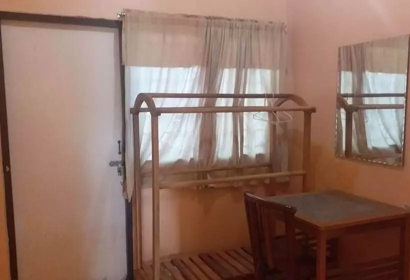 هتل 99 Inn