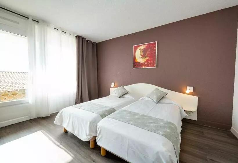 Hotelli Le Domaine De L Olivaie   Vacances Ulvf