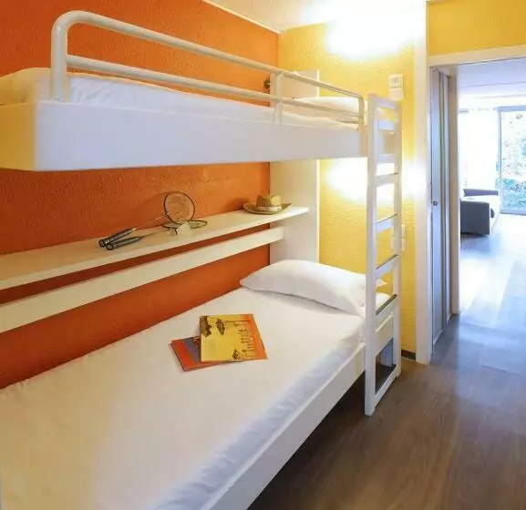 Hotelli Le Domaine De L Olivaie   Vacances Ulvf