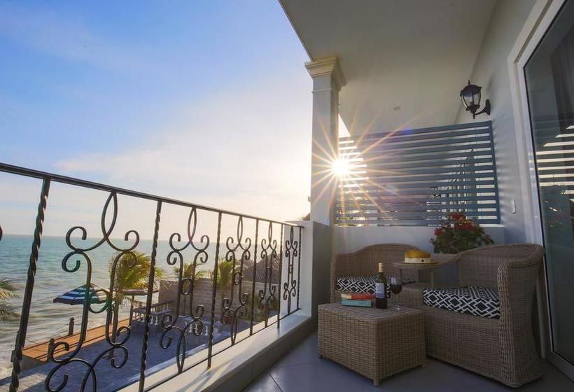 استراحتگاه Serenity By The Sea