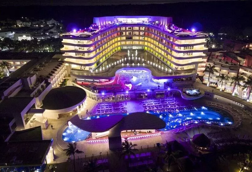 Temptation At The Tower Cancún Resort   All Inclusive   Adults Only