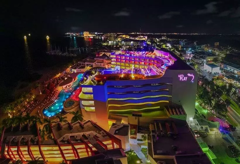 Temptation At The Tower Cancún Resort   All Inclusive   Adults Only