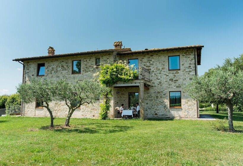 Valle Di Assisi Country Apartments