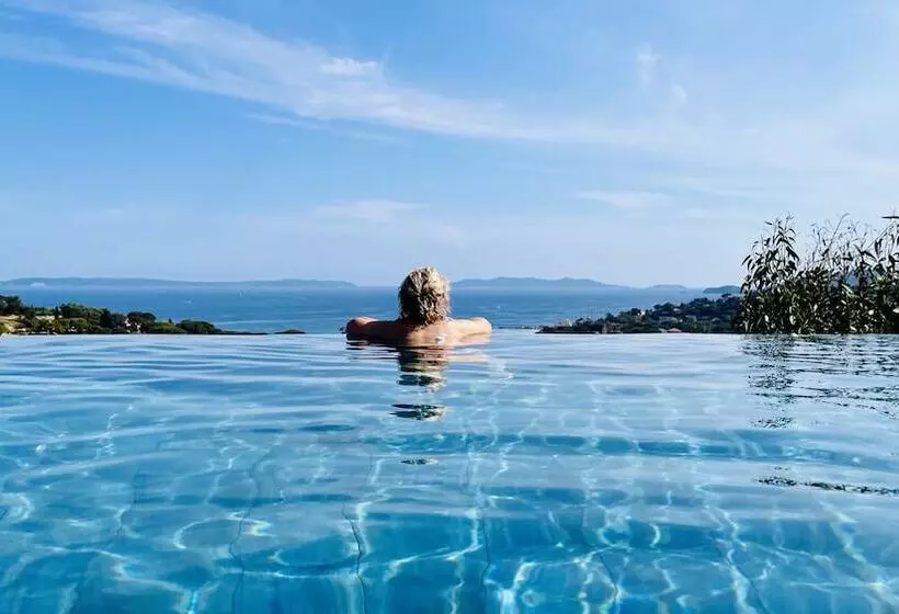 Villa Thalassa Art  B&b