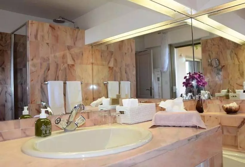 Villa Thalassa Art  B&b