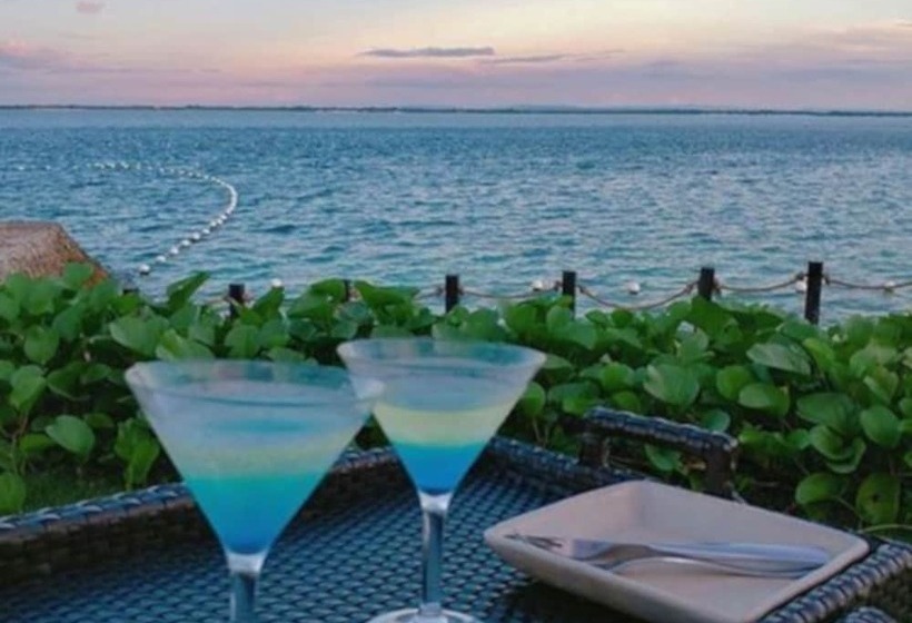 酒店 Crimson Resort And Spa Boracay