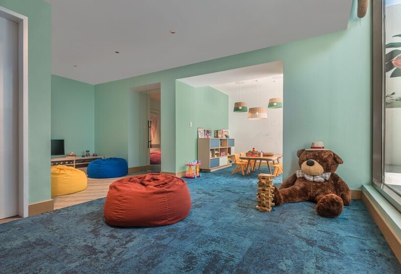 酒店 Crimson Resort And Spa Boracay