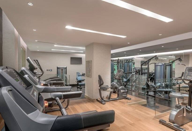 酒店 Crimson Resort And Spa Boracay