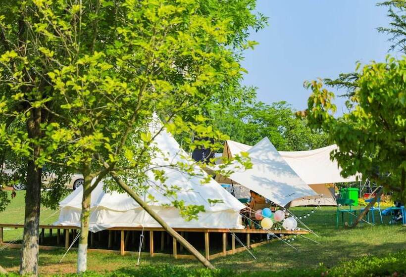 Hotel Crowne Plaza Qingdaoorientalmoviemetropolis, An Ihg