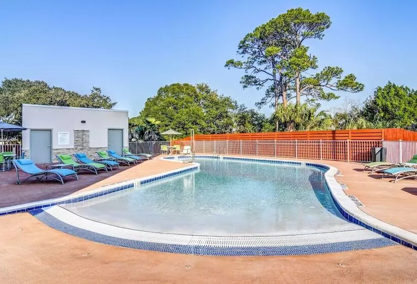 Hotelli Holiday Inn Express   Fort Walton Beach Central, An Ihg