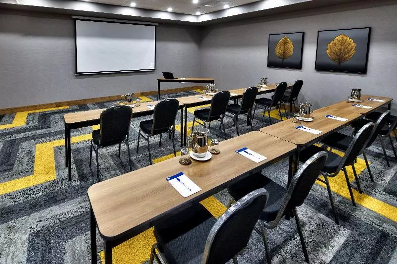 ホテル Holiday Inn Express & Suites   Trois Rivieres Ouest, An Ihg