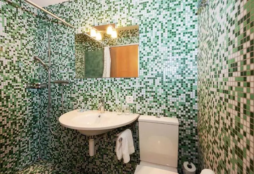 هتل Hôtel Du Cheval Blanc