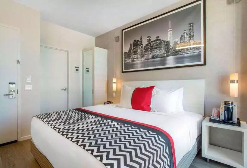 Insignia Hotel Brooklyn, Ascend Hotel Collection